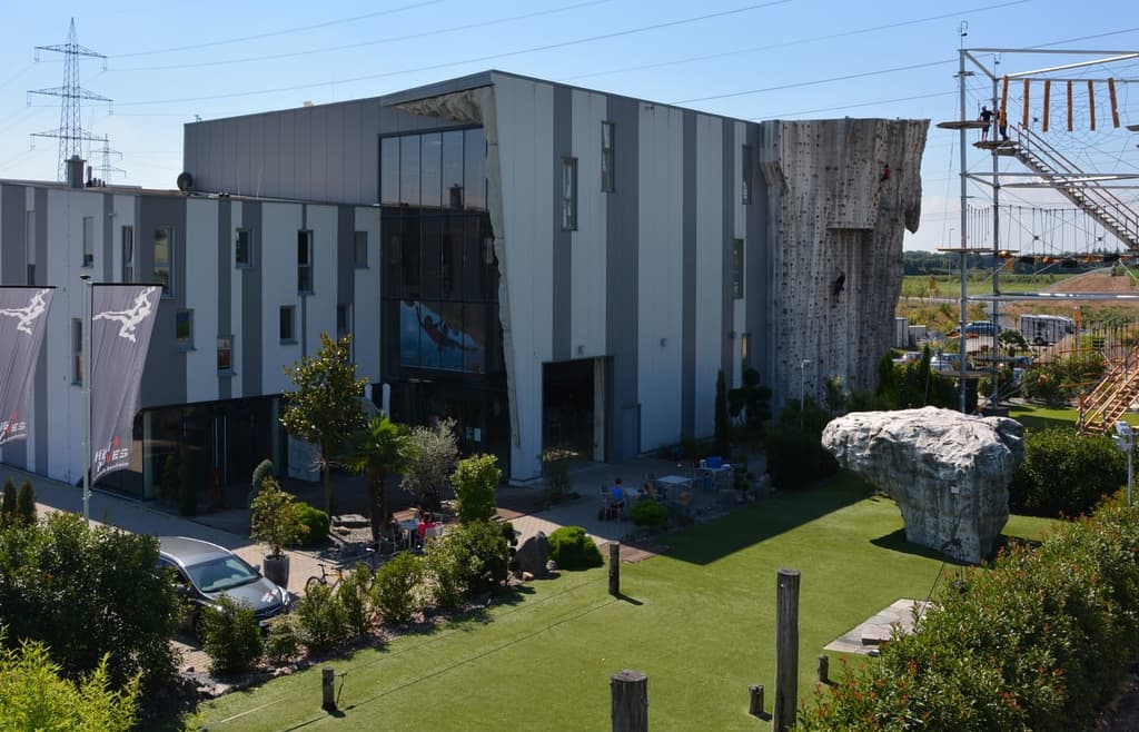 Kletterhalle HIGH-MOVES