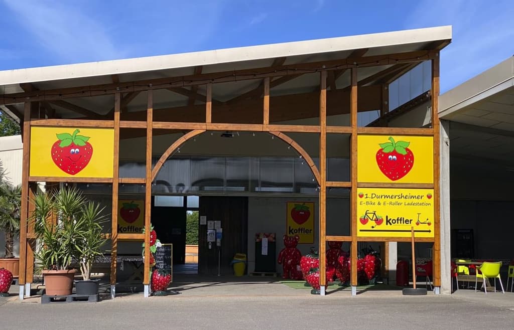 Erdbeerplantage Koffler (Hofladen, Selbstpflücker, Spielplatz)