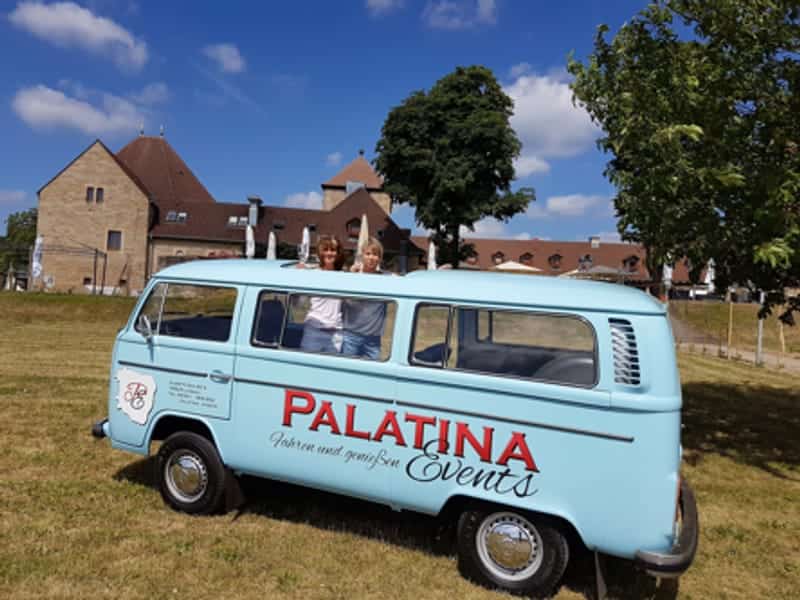 Ausfahrt mit dem Oldtimerbus