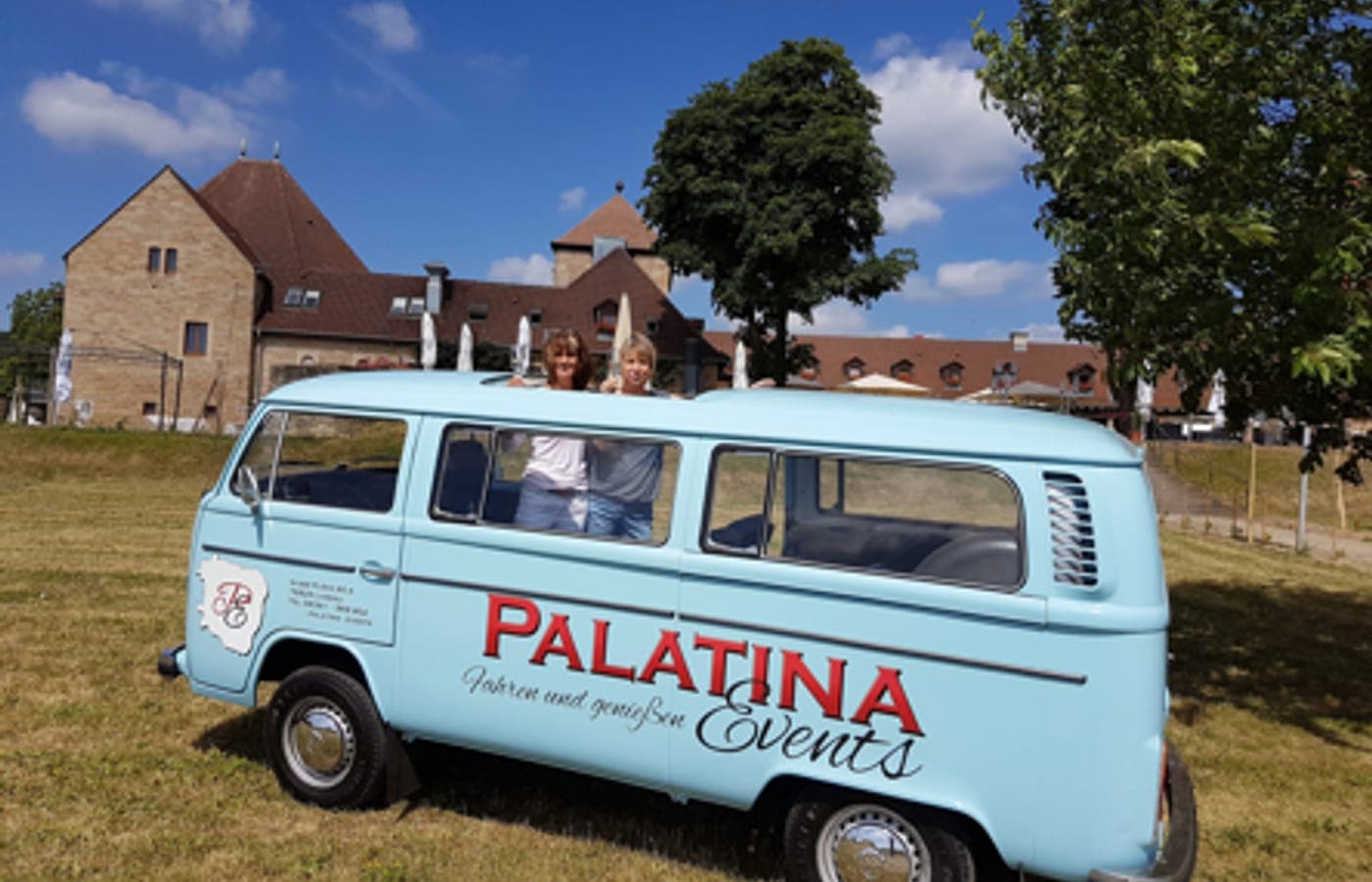 Ausfahrt mit dem Oldtimerbus