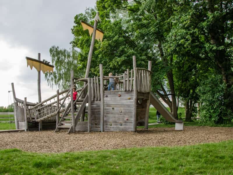 Spielplatz in Maxau am Rhein